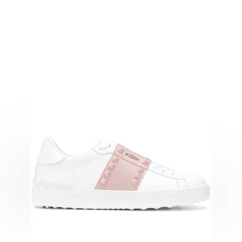 Valentino Garavani
Rockstud open leather sneakers